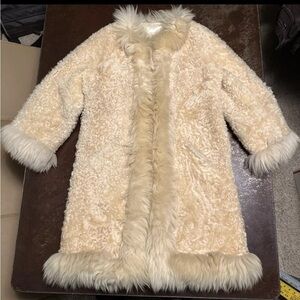 VINTAGE Cyn Baa New Zealand Lambskin Wool Coat Medium? BEAUTIFUL! RARE! LOVELY!